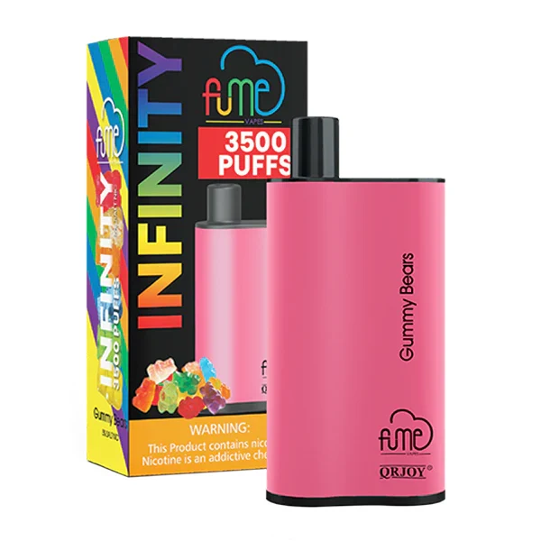 A comparison chart showing different Geek Bar models (Platinum, Pulse, Pulse X) with puff counts and nicotine strengths, useful for buying geek bars online